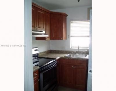 1300 Moffett St, Unit 302, Hallandale Beach, FL 33009 Photo