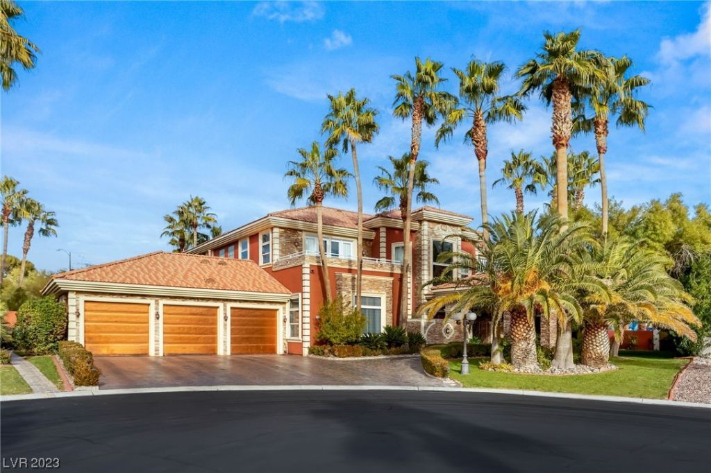 2200 Purple Majesty Court, Las Vegas, NV 89117 Main Photo