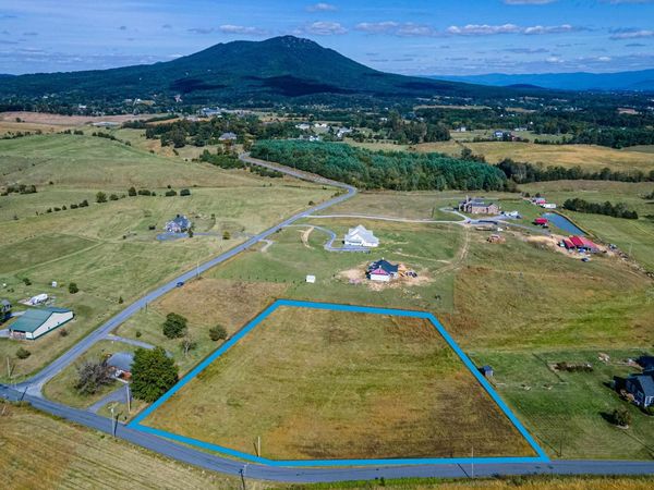 6165 OAK SHADE RD, PENN LAIRD, VA 22846