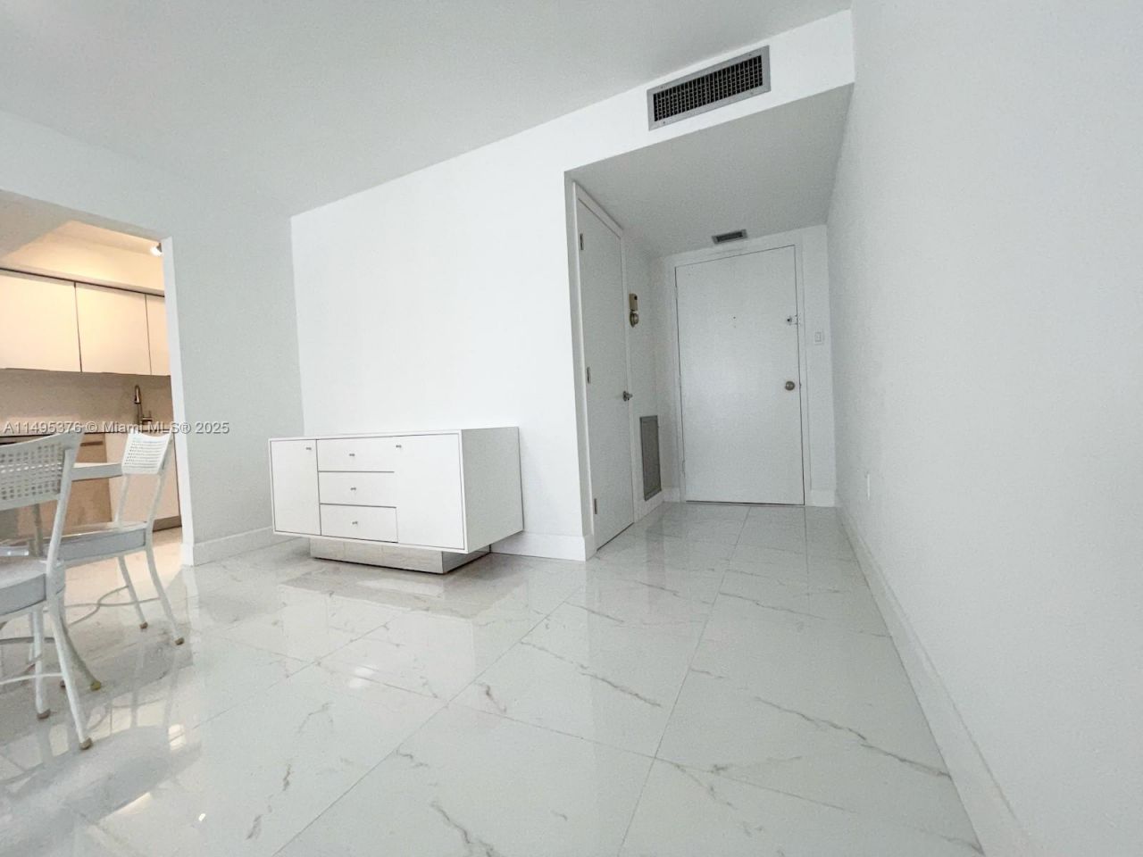 18041 Biscayne Boulv, Unit 502, Aventura, FL 33160 Photo