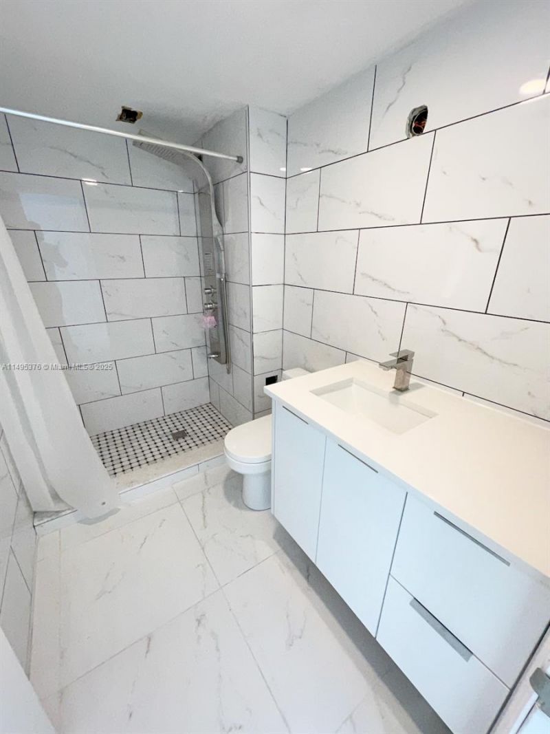 18041 Biscayne Boulv, Unit 502, Aventura, FL 33160 Photo