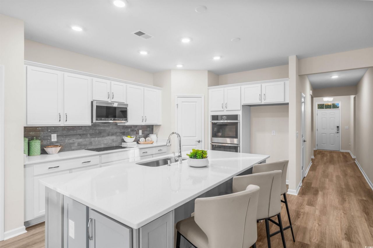 108 Little Cedar Dr. Photo 3