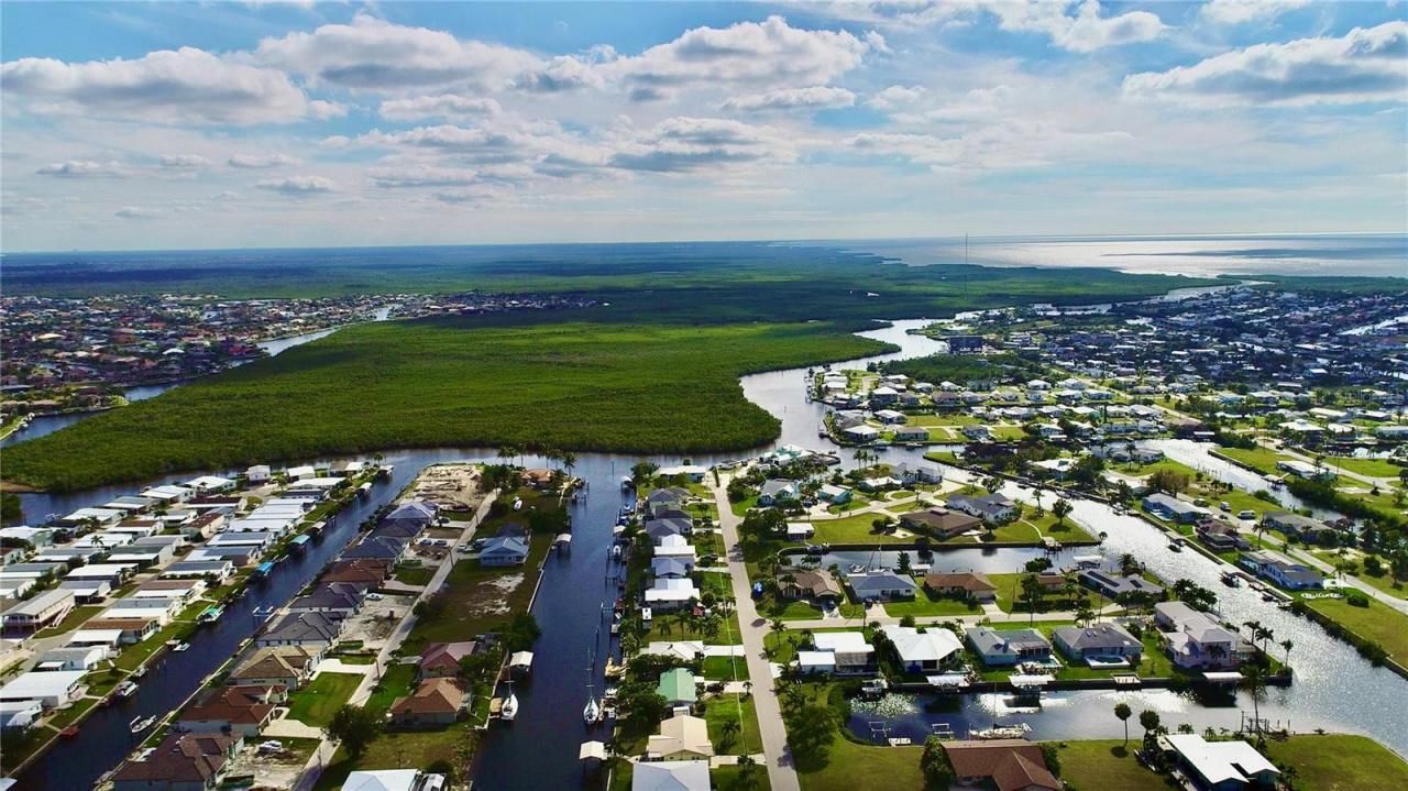 4114 Palm Drive, Punta Gorda, FL 33950 Photo