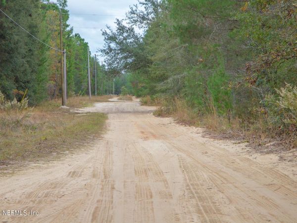 6099 HARVARD Avenue, Keystone Heights, FL 32656