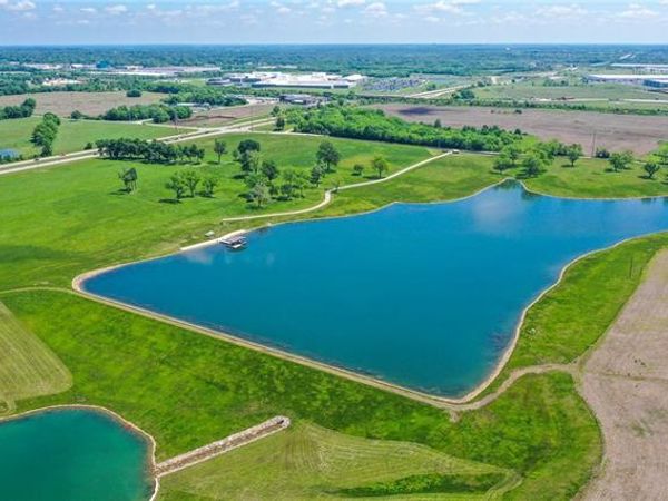 MO-150 and Prospect Avenue, Kansas City, MO 64146