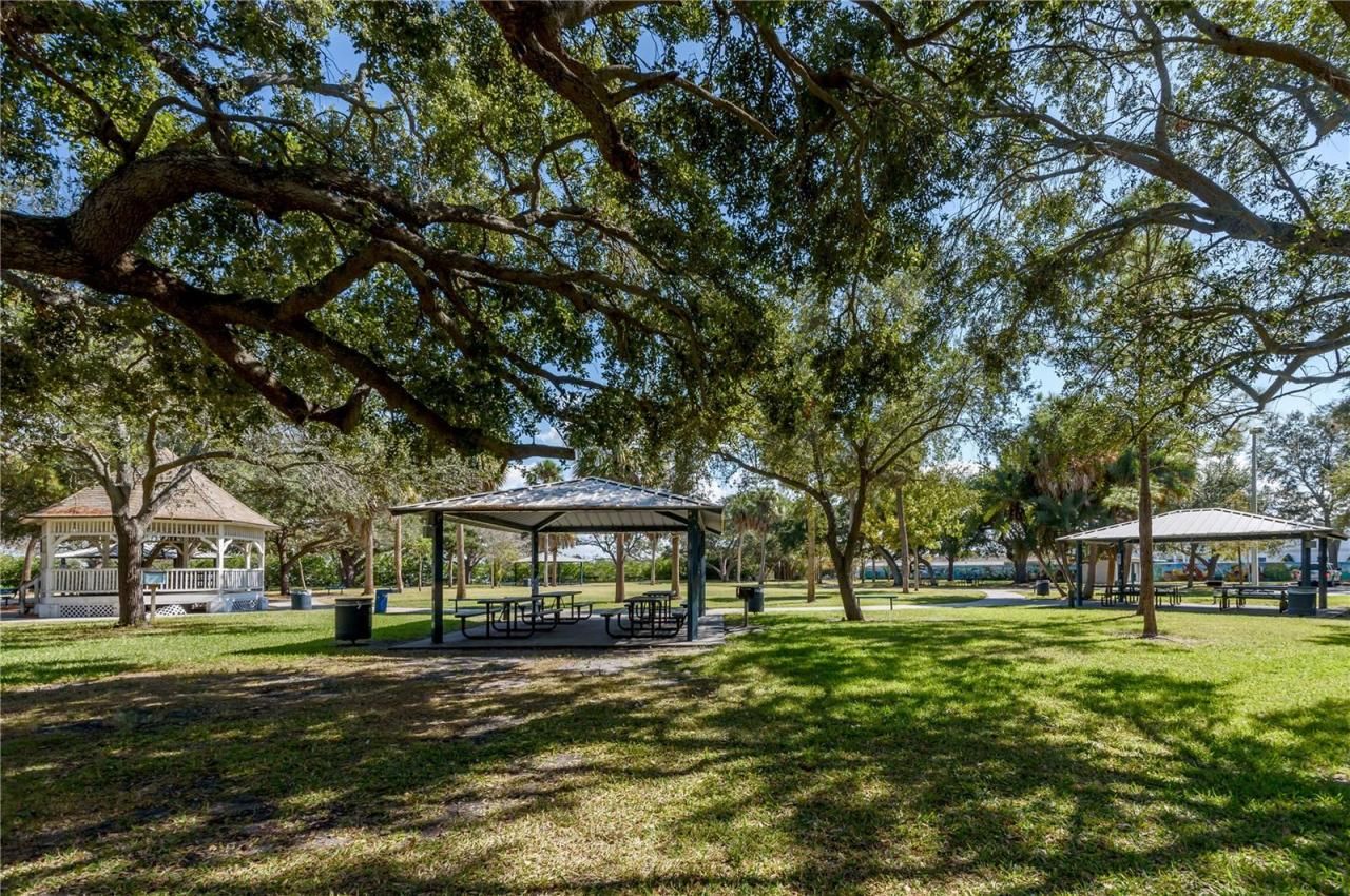 6210 Bayshore Boulevard, Tampa, FL 33611 Photo