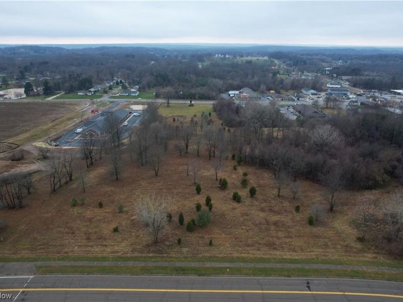 Fortuna Drive, Green, OH 44685 Photo 2