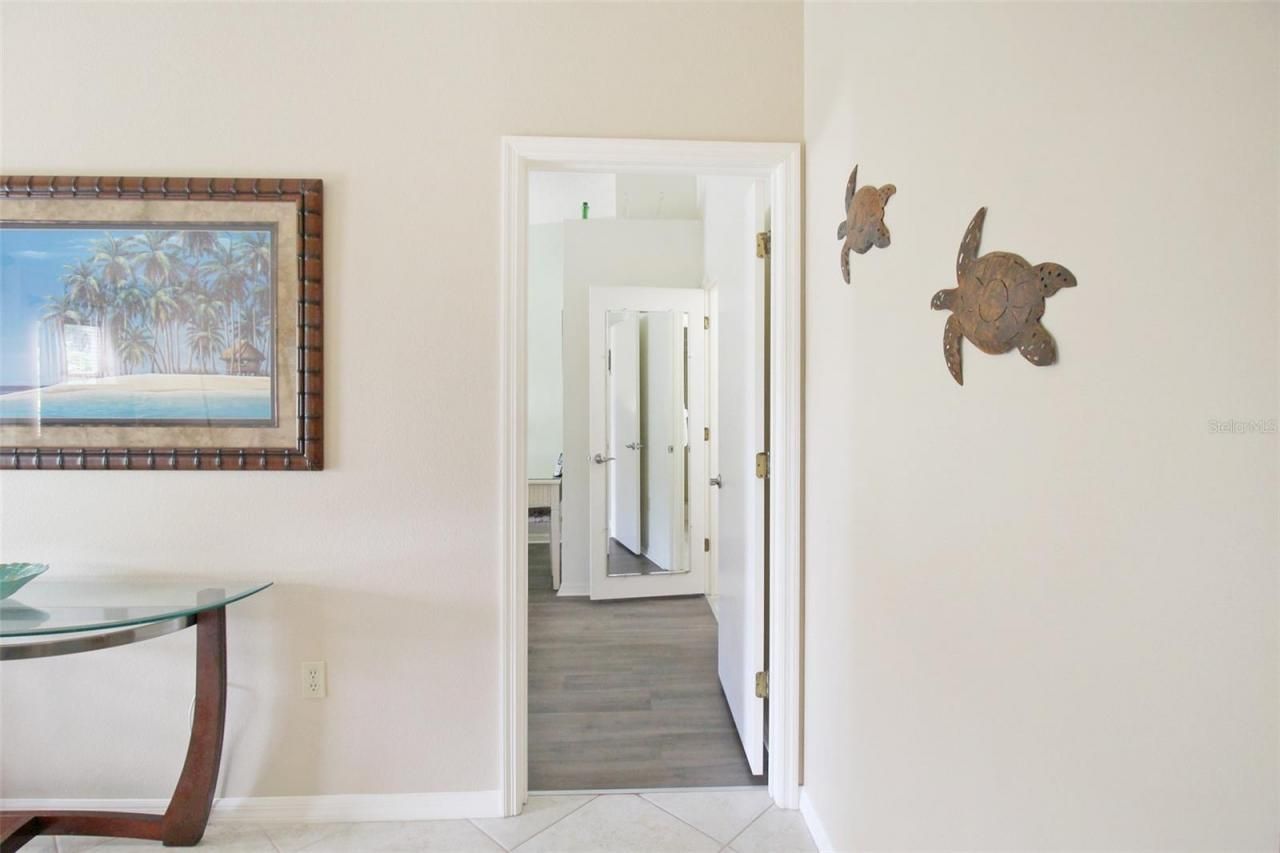 1260 Siesta Bayside Drive, Unit 1260-A, Sarasota, FL 34242 Photo