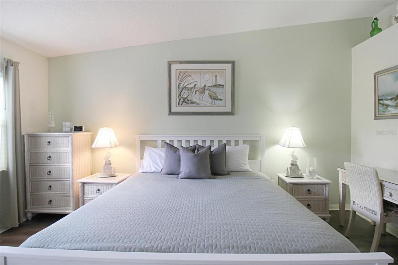 1260 Siesta Bayside Drive, Unit 1260-A, Sarasota, FL 34242 Photo