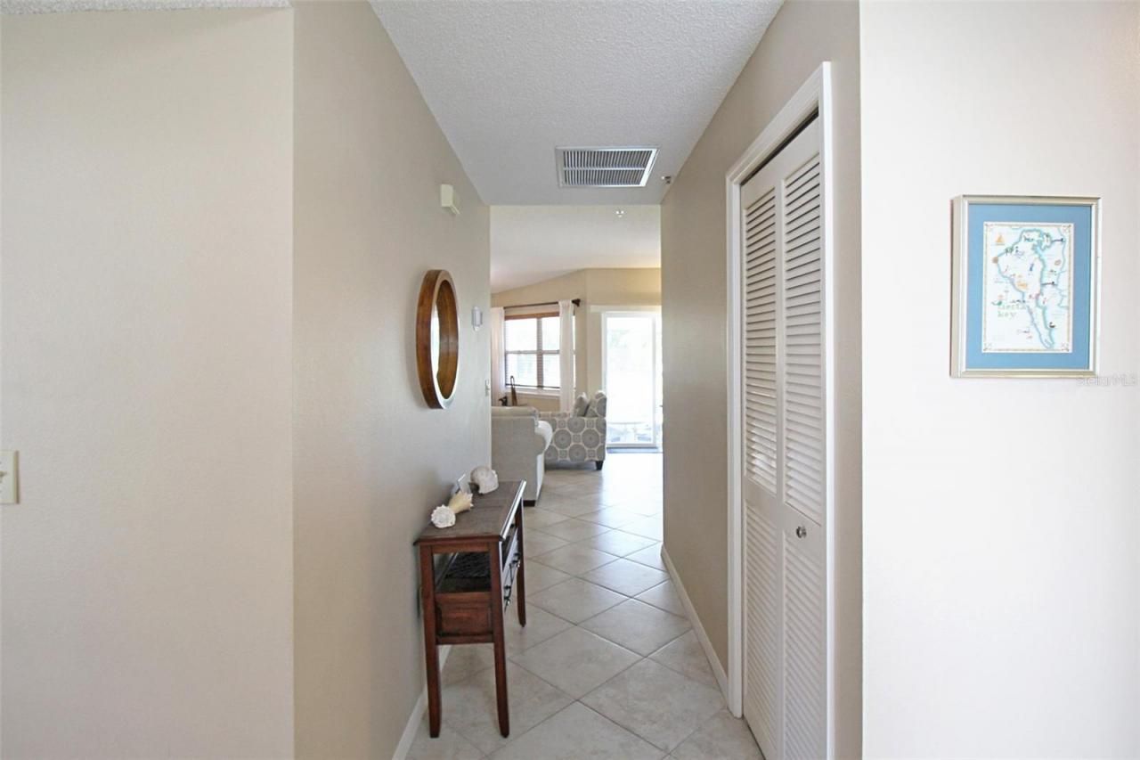 1260 Siesta Bayside Drive, Unit 1260-A, Sarasota, FL 34242 Photo