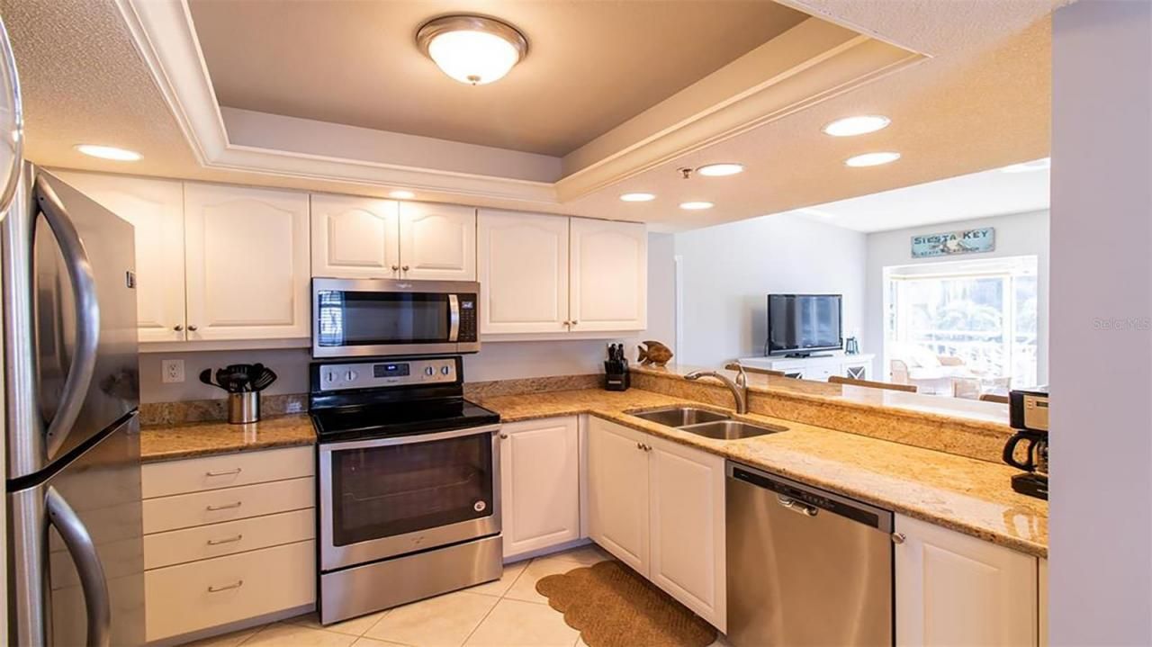 1340 Siesta Bayside Drive, Unit 1340-C, Sarasota, FL 34242 Photo
