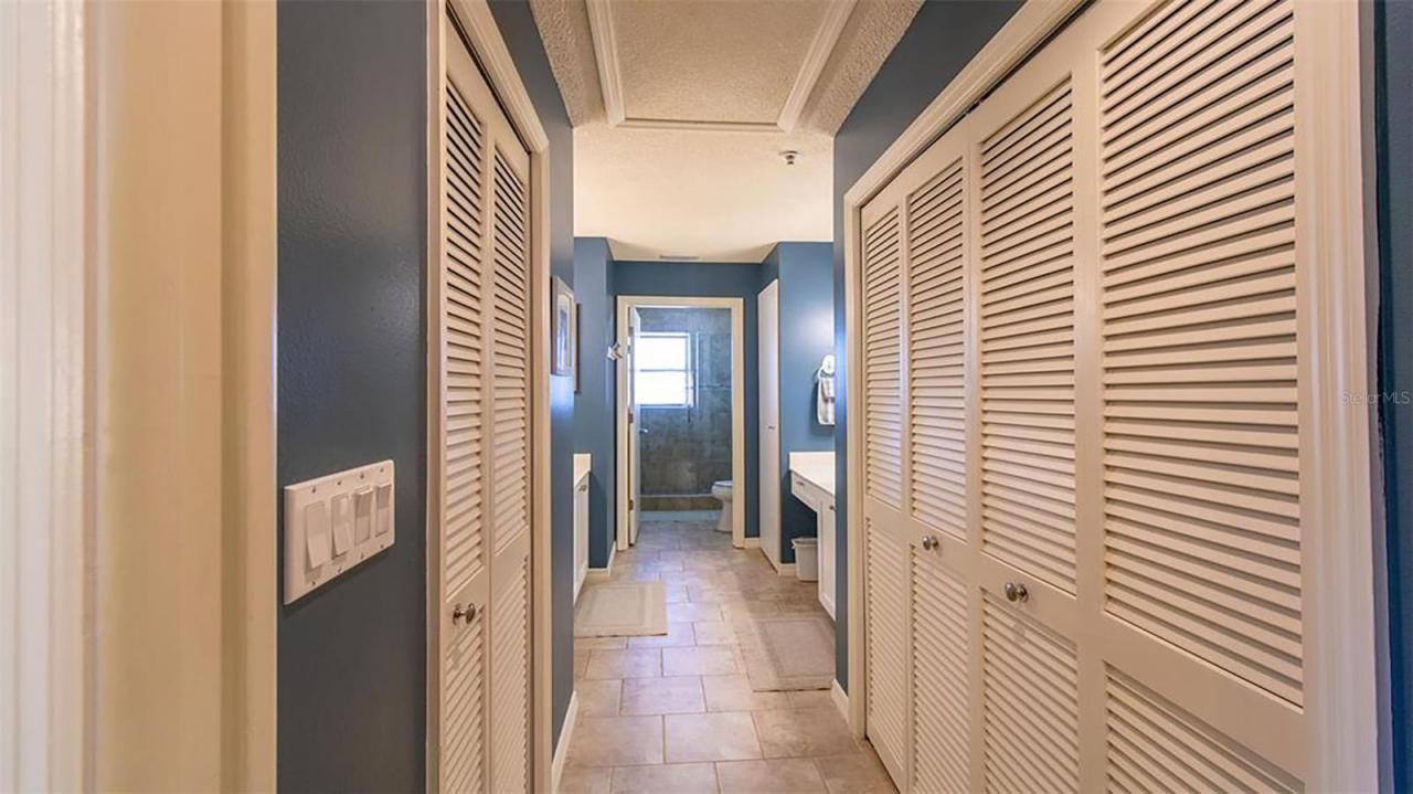 1340 Siesta Bayside Drive, Unit 1340-C, Sarasota, FL 34242 Photo