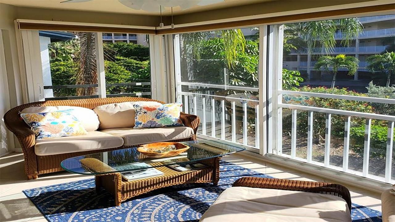 1340 Siesta Bayside Drive, Unit 1340-C, Sarasota, FL 34242 Photo