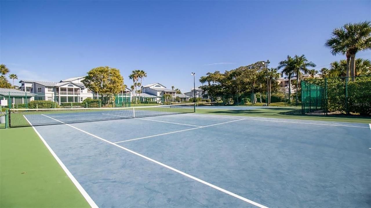 1340 Siesta Bayside Drive, Unit 1340-C, Sarasota, FL 34242 Photo