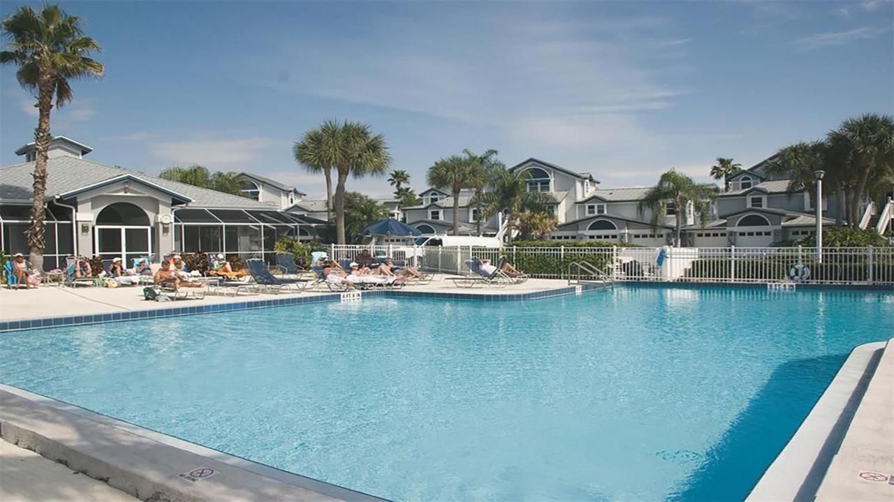 1340 Siesta Bayside Drive, Unit 1340-C, Sarasota, FL 34242 Photo