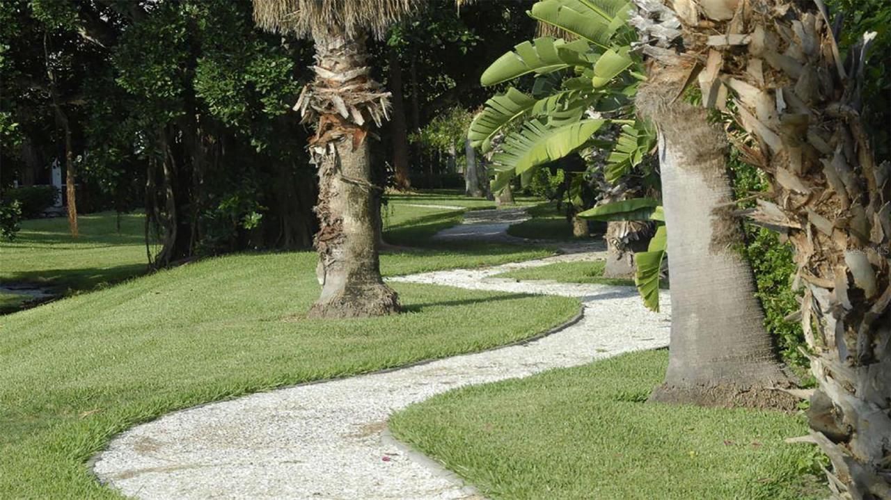 1340 Siesta Bayside Drive, Unit 1340-C, Sarasota, FL 34242 Photo