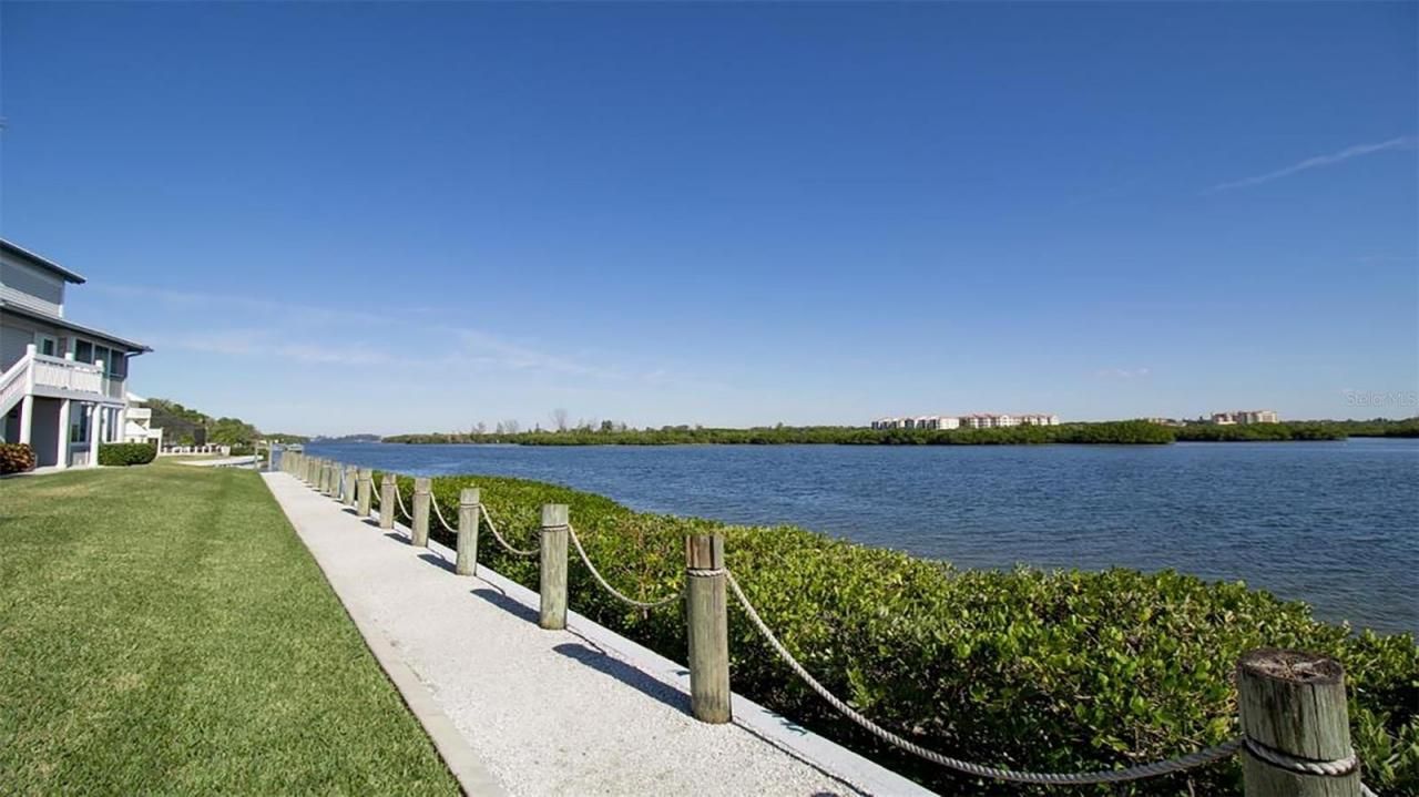 1340 Siesta Bayside Drive, Unit 1340-C, Sarasota, FL 34242 Photo