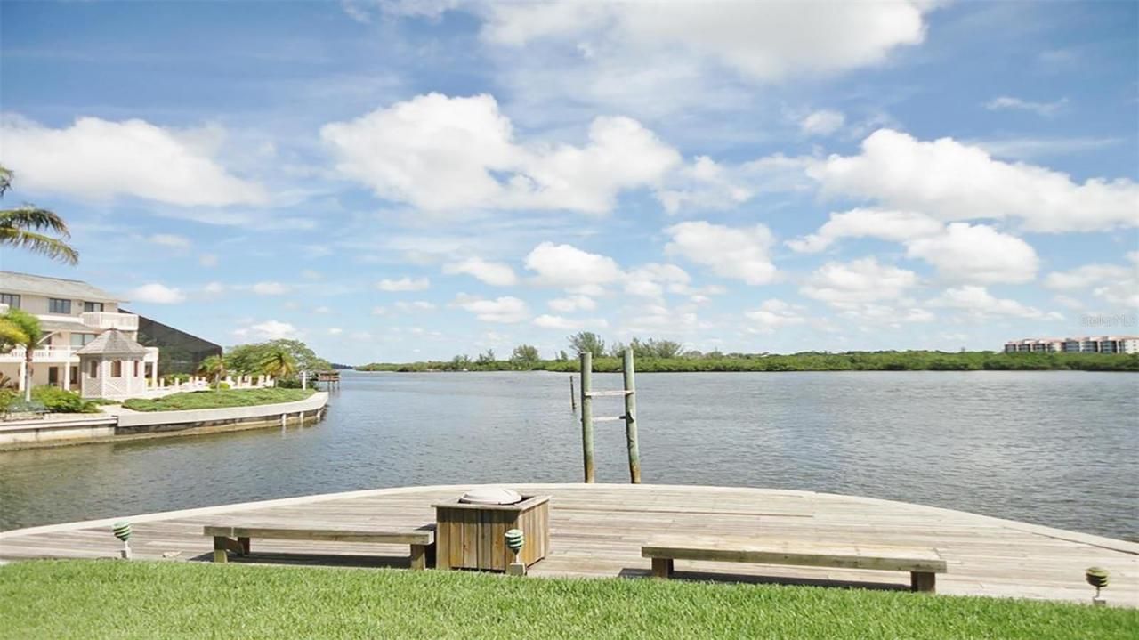 1340 Siesta Bayside Drive, Unit 1340-C, Sarasota, FL 34242 Photo