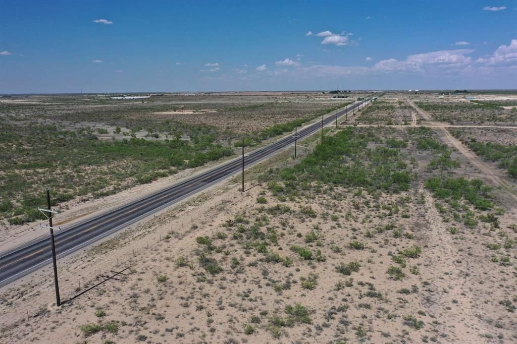 300 E Cr 300, Midland, TX 79706 Main Photo
