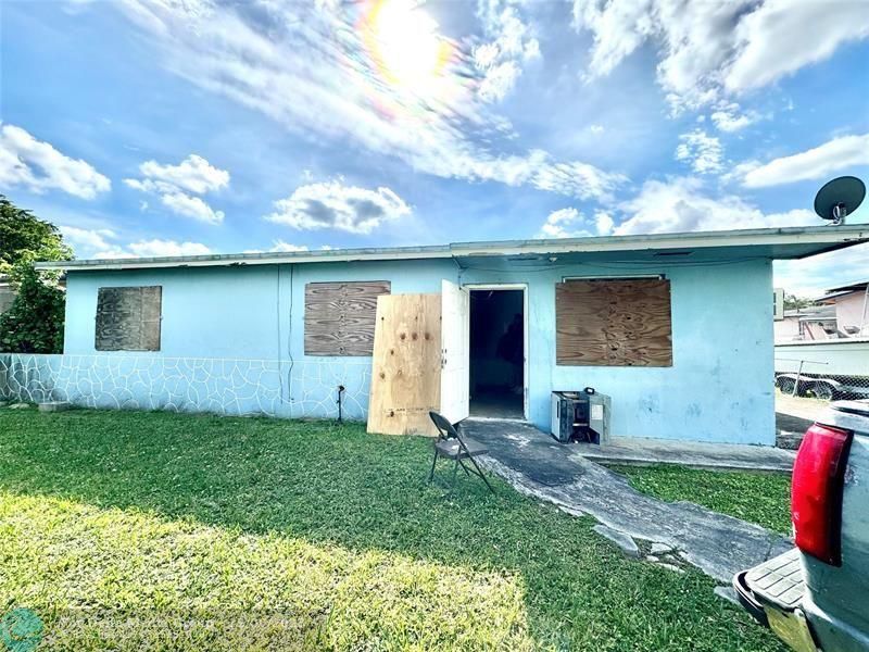 10880 SW 222nd Drive, Miami, FL 33170 Photo