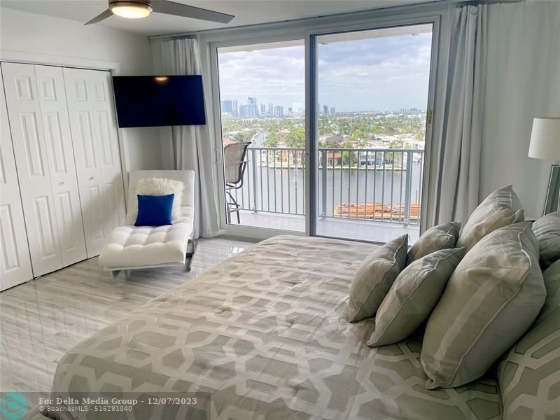 77 S Birch Road, Unit 15B, Fort Lauderdale, FL 33316 Photo