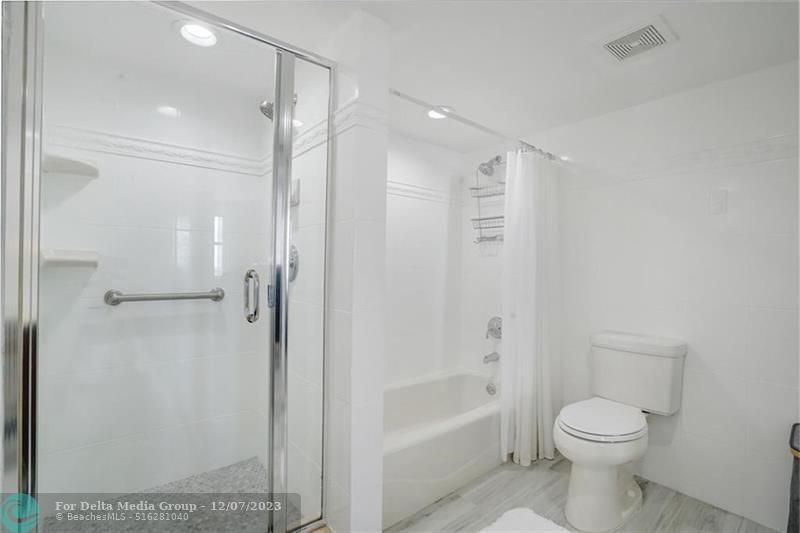 77 S Birch Road, Unit 15B, Fort Lauderdale, FL 33316 Photo