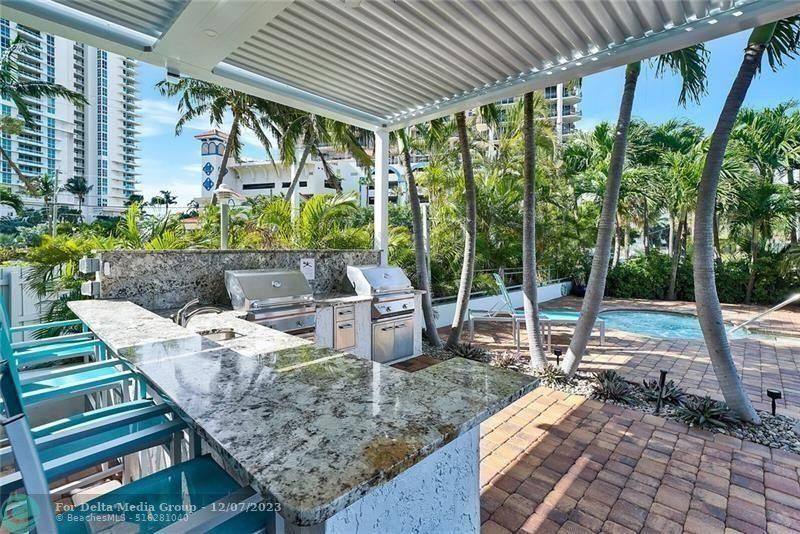 77 S Birch Road, Unit 15B, Fort Lauderdale, FL 33316 Photo