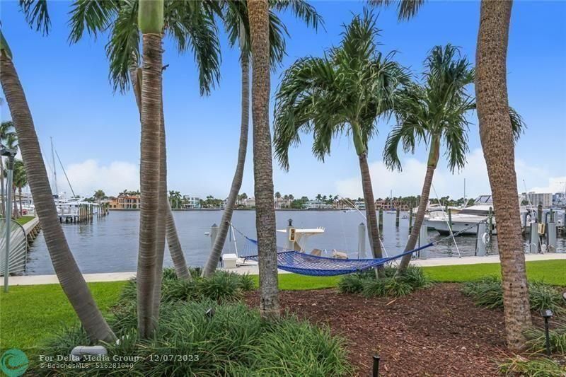 77 S Birch Road, Unit 15B, Fort Lauderdale, FL 33316 Photo