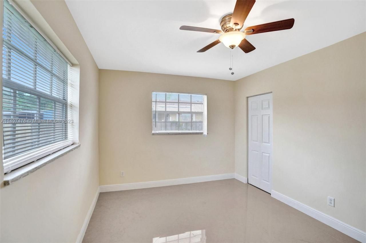 210 N 72nd Ave, Hollywood, FL 33024 Photo