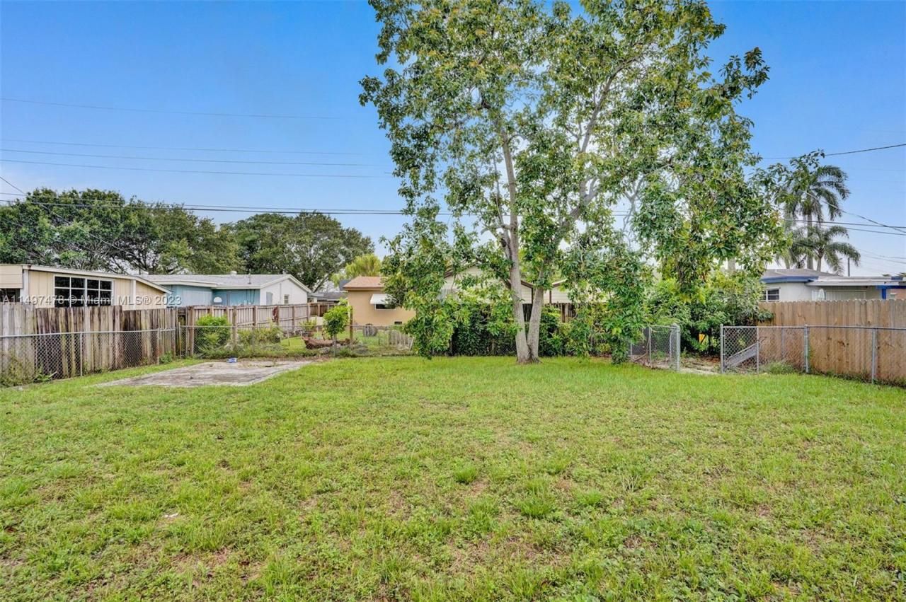 210 N 72nd Ave, Hollywood, FL 33024 Photo