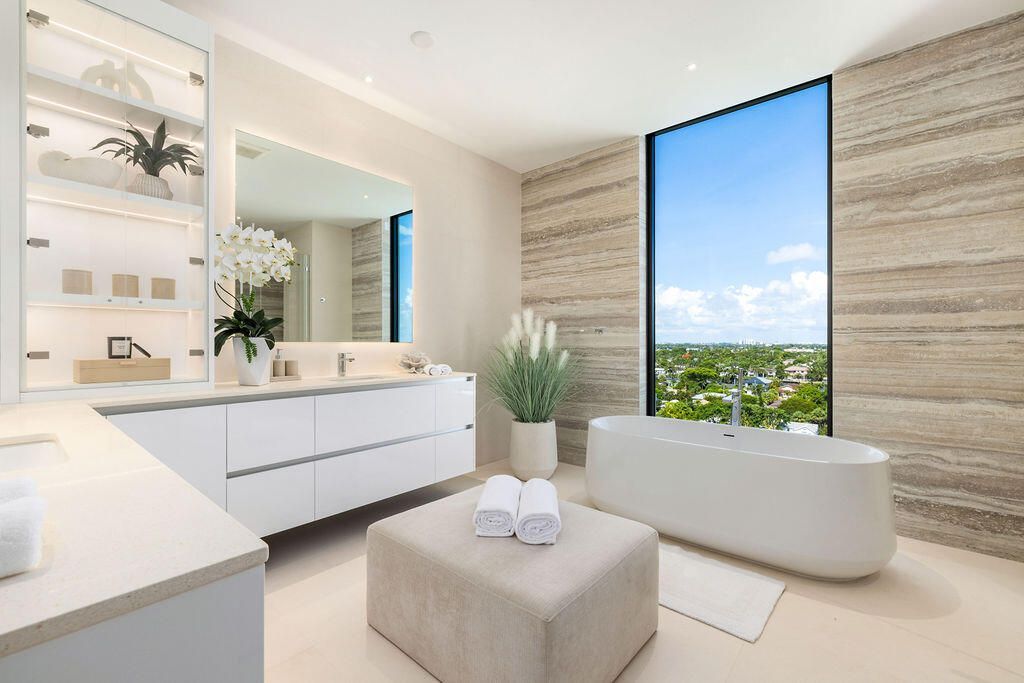 305 Briny Avenue, Unit Ph 806, Pompano Beach, FL 33062 Photo