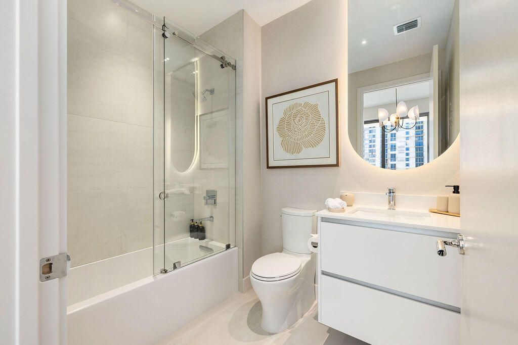 305 Briny Avenue, Unit Ph 806, Pompano Beach, FL 33062 Photo