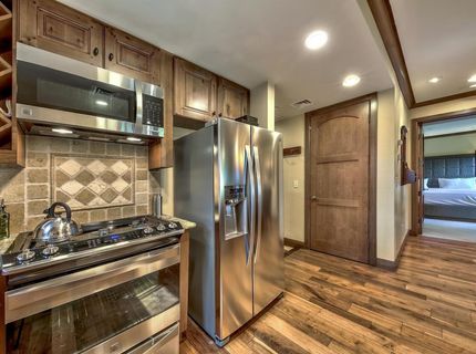 6750 N North Lake Boulevard, Tahoe Vista, CA 96148 Photo