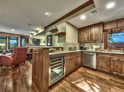 6750 N North Lake Boulevard, Tahoe Vista, CA 96148 Photo