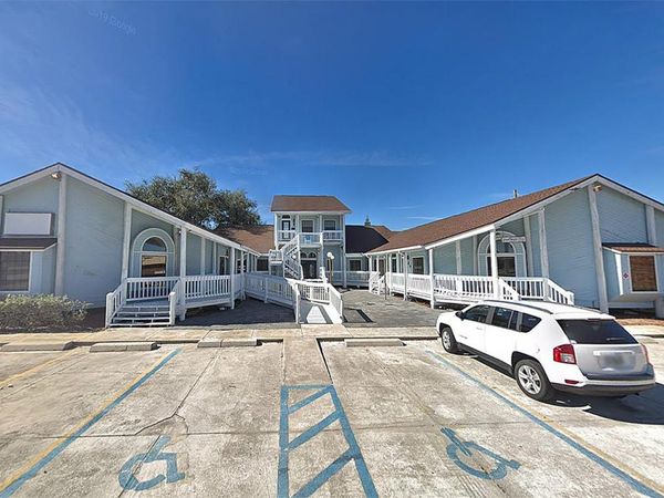 1365 N Courtenay PARKWAY, MERRITT ISLAND, FL 32953