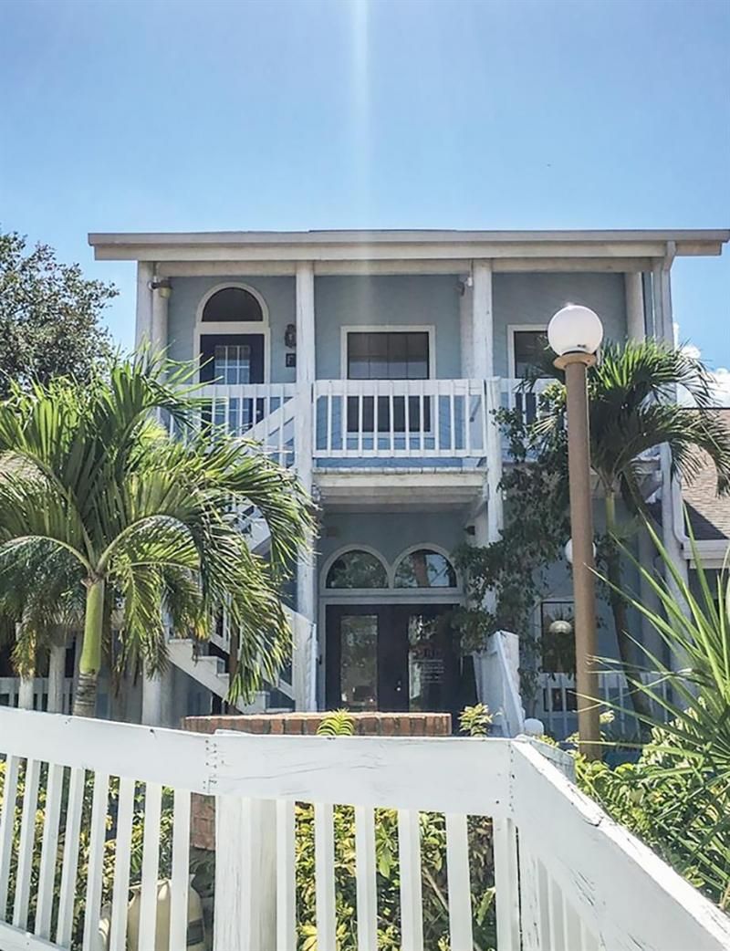 1365 N Courtenay Parkway, Merritt Island, FL 32953 Photo
