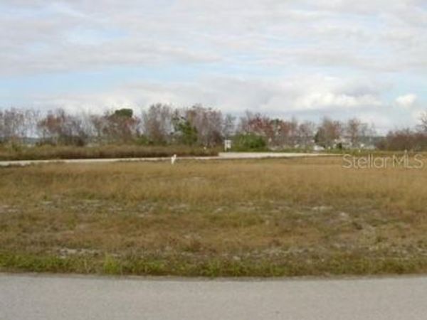 SAWGRASS RUN, TAVARES, FL 32778