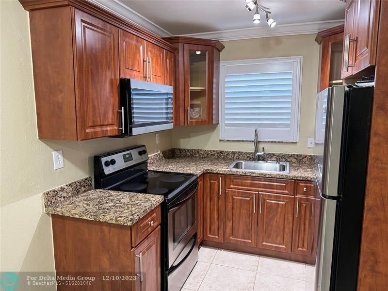 1925 Madison Street, Unit 21, Hollywood, FL 33020 Photo