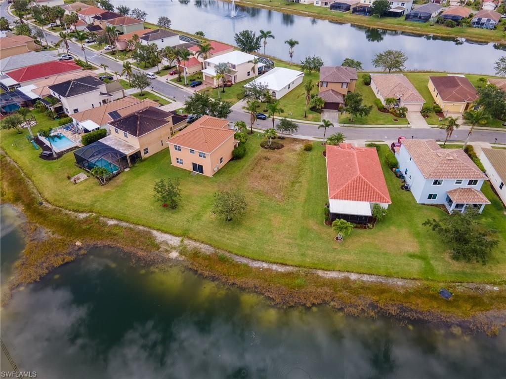 2666 Blue Cypress Lake Ct, Cape Coral, FL 33909 Photo