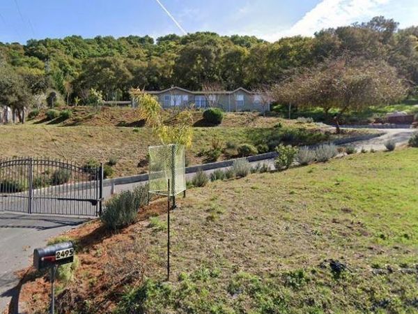 2495 Garin Road, Royal Oaks, CA 95076