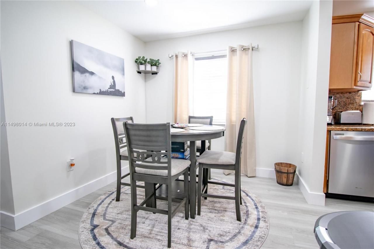 18706 SW 100th Ave, Unit 18706, Cutler Bay, FL 33157 Photo