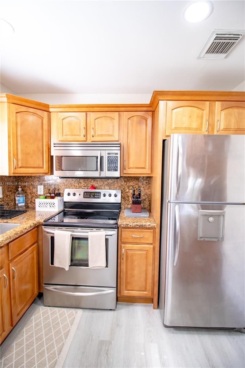 18706 SW 100th Ave, Unit 18706, Cutler Bay, FL 33157 Photo