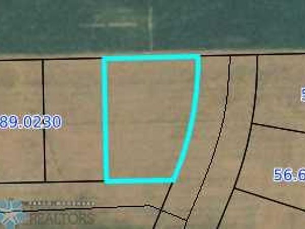 2300 Scenic Lane, Hawley, MN 56549