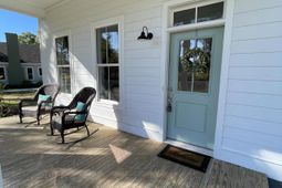 1784 Gordon Road photo 4