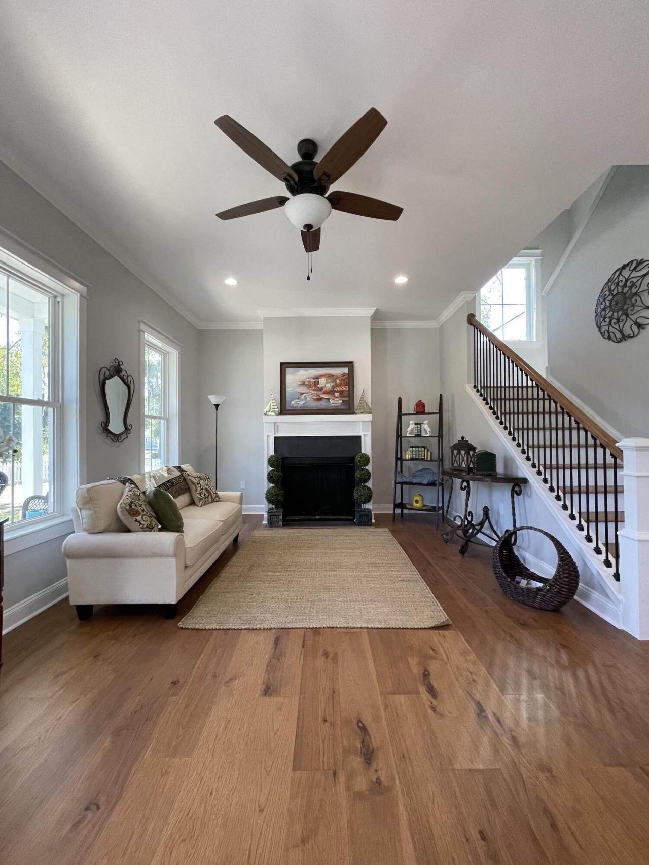 1784 Gordon Road Photo 5