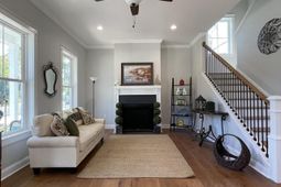 1784 Gordon Road photo 4