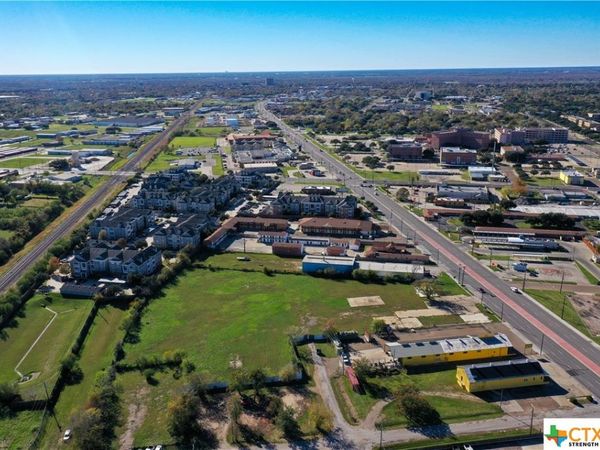 3105 Houston Highway, Victoria, TX 77901