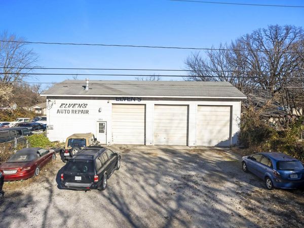 731 E Atlantic, Springfield, MO 65803