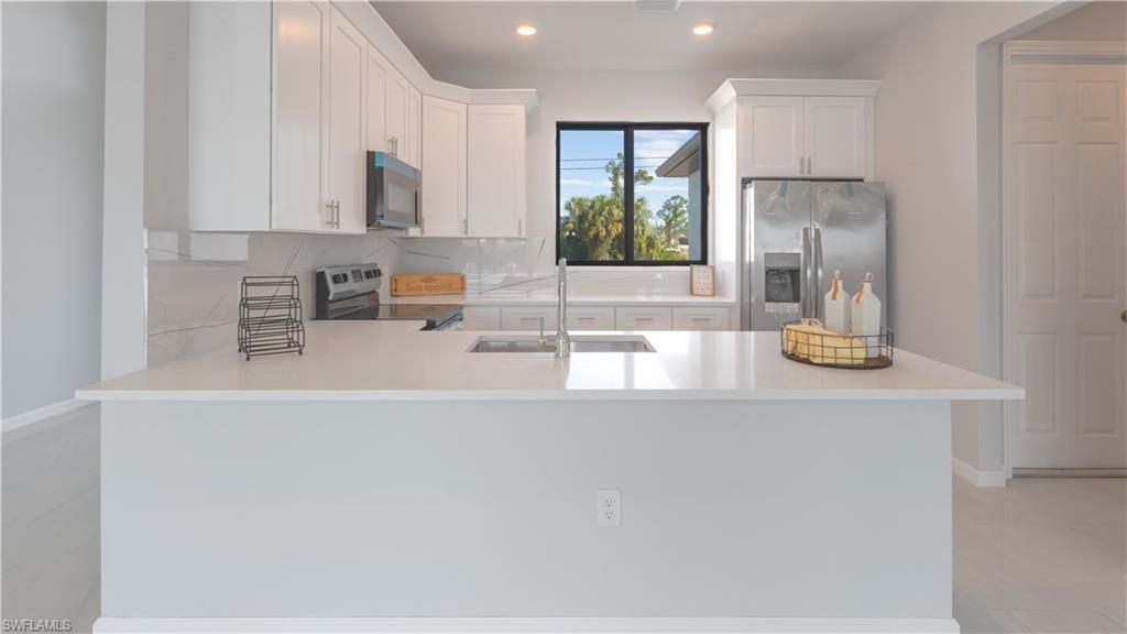3340 NE 19th Ave, Cape Coral, FL 33909 Photo