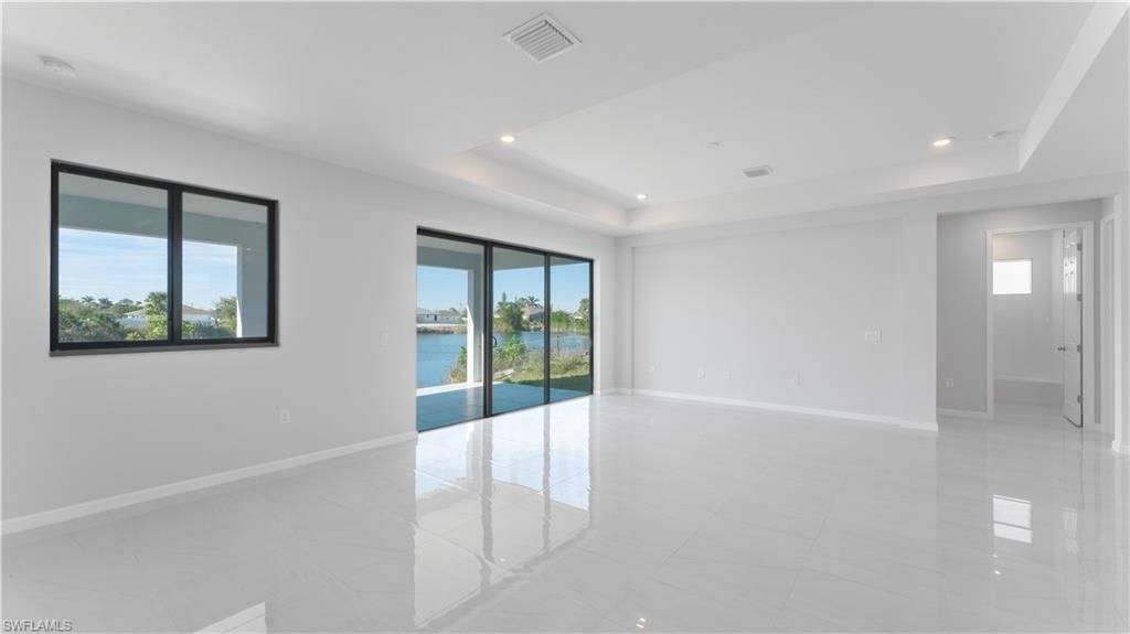 3340 NE 19th Ave, Cape Coral, FL 33909 Photo